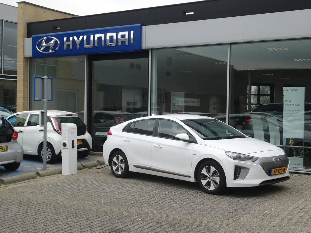 Hyundai Ioniq Hybrid Plug-In